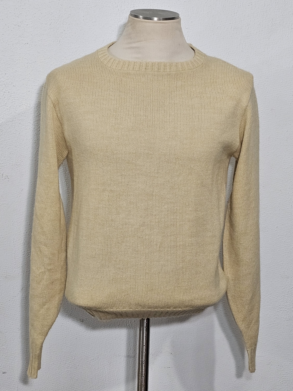 Pine State  Classic Men's Crewneck Sweater in Light Beige